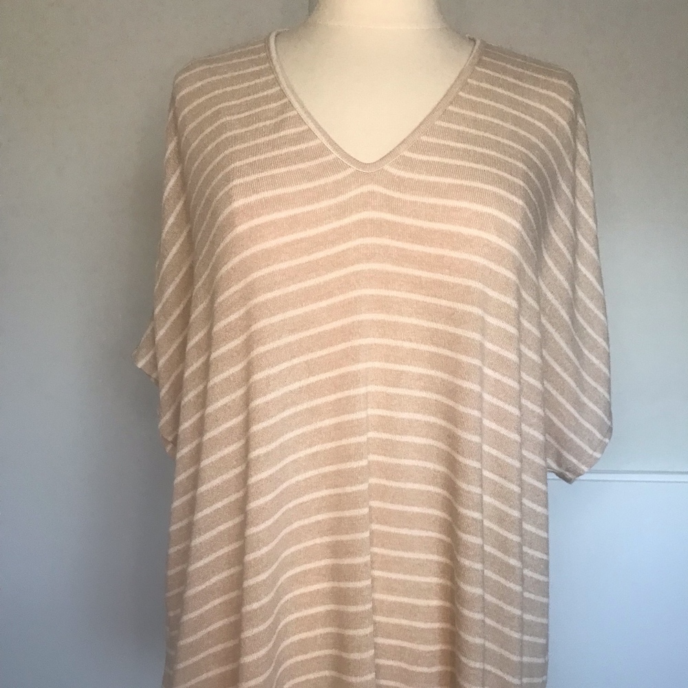 Mickey & Jenny V-Neck Dolman Loose Soft Top NWT